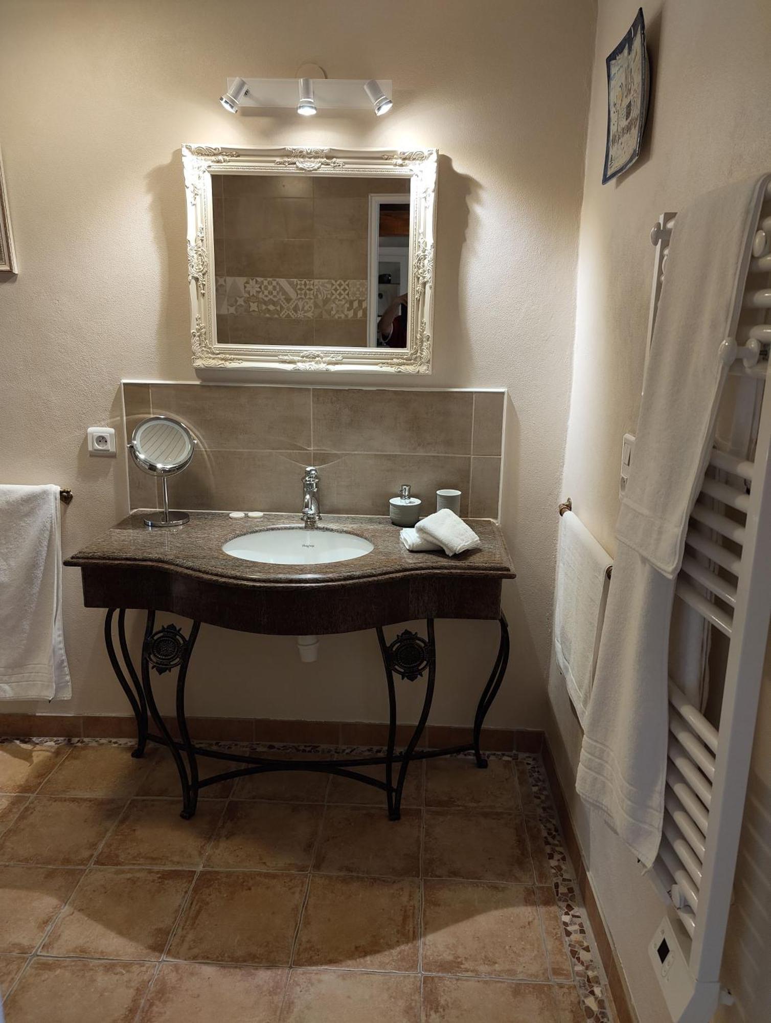 Mas Peu Del Causse Acomodação com café da manhã Thuir Quarto foto